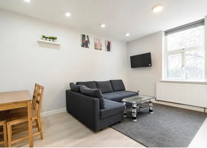 Luxury Flat In Moseley With Free Parking