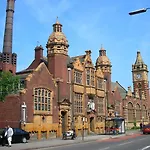 Luxury Flat In Moseley With Free Parking